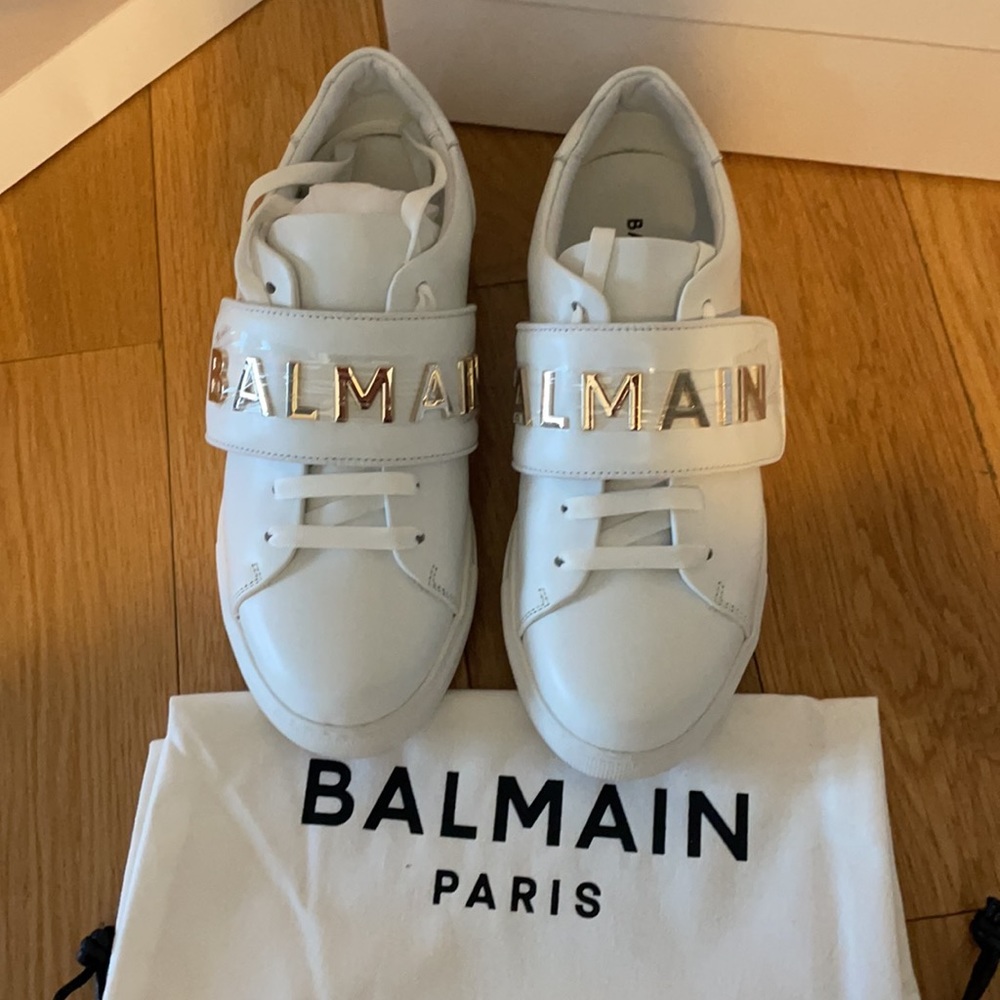 Balmain White Leather Sneakers with Gold Logo Strap
